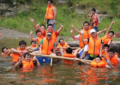 企業(yè)組織員工拓展訓(xùn)練所需注意的問(wèn)題